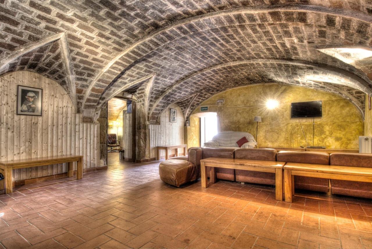 Auberge de jeunesse Mas Pages à Sant Esteve De Guialbes Extérieur photo